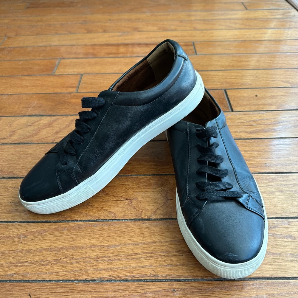 Mens New Republic Black Leather Sneakers Size 10.5